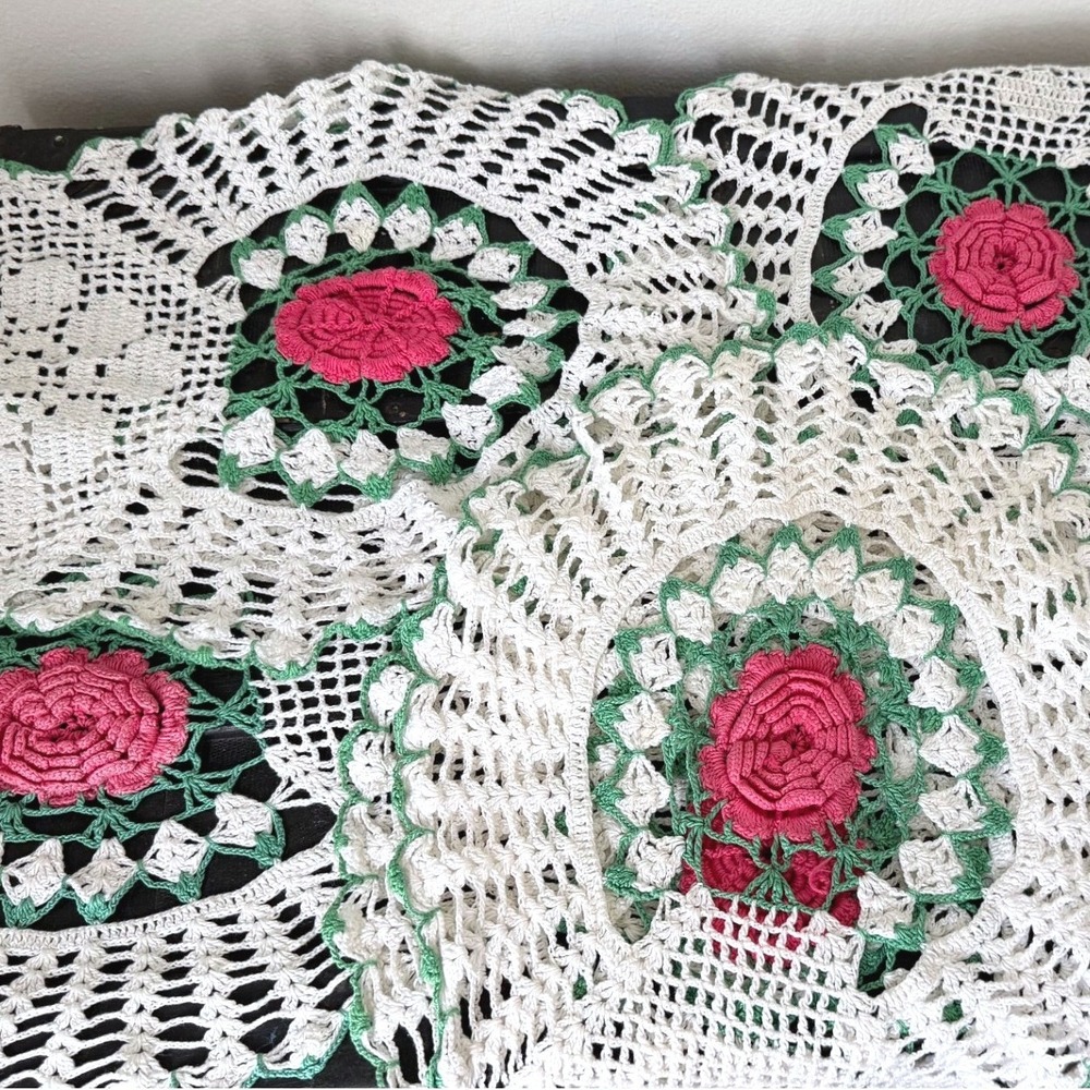 Vintage Handmade Crochet Rosette Doily Set Pink White Green Floral